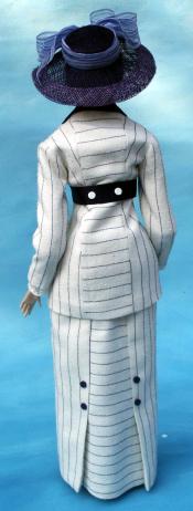 Click to enlarge image  - Lady Marion 17 inch Mold Set - 1912 Rose's Boarding Suit 